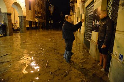 Chiavari: sott'acqua: danni e disagi causati dall'Entella 5