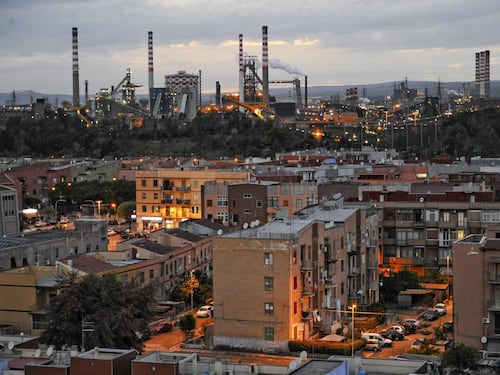 Sorpresa ex-Ilva, la Cassazione può tenere accesi gli altiforni
