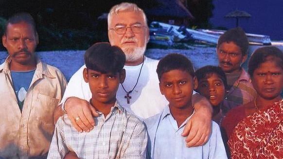 Il miracolo di frate Antonio? Oasi e villaggi per disperati