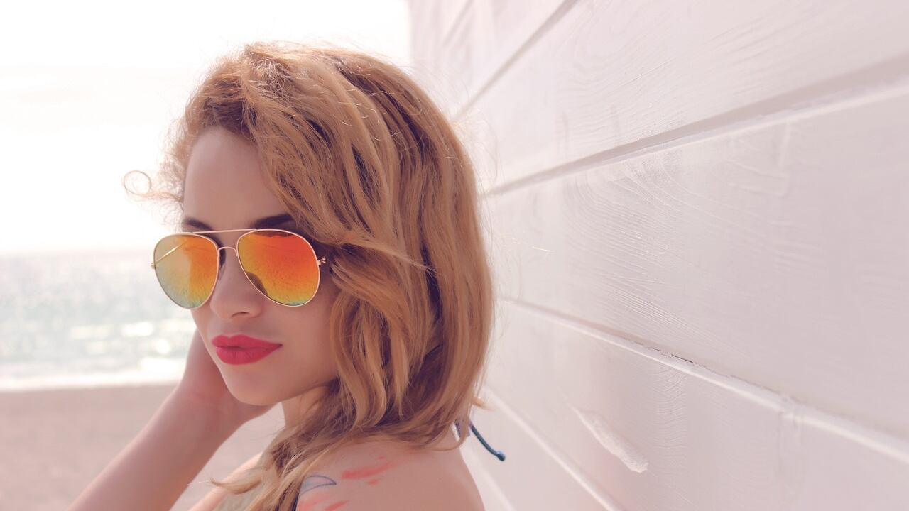 Abbronzatura e make-up: i trucchi per un viso perfetto