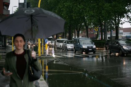 Milano, nubifragio mette in ginocchio la città 1