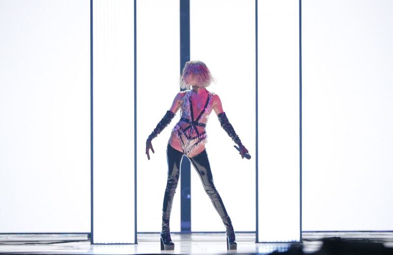 Eurovision Song Contest 2019: i look più insoliti o sexy, foto 8