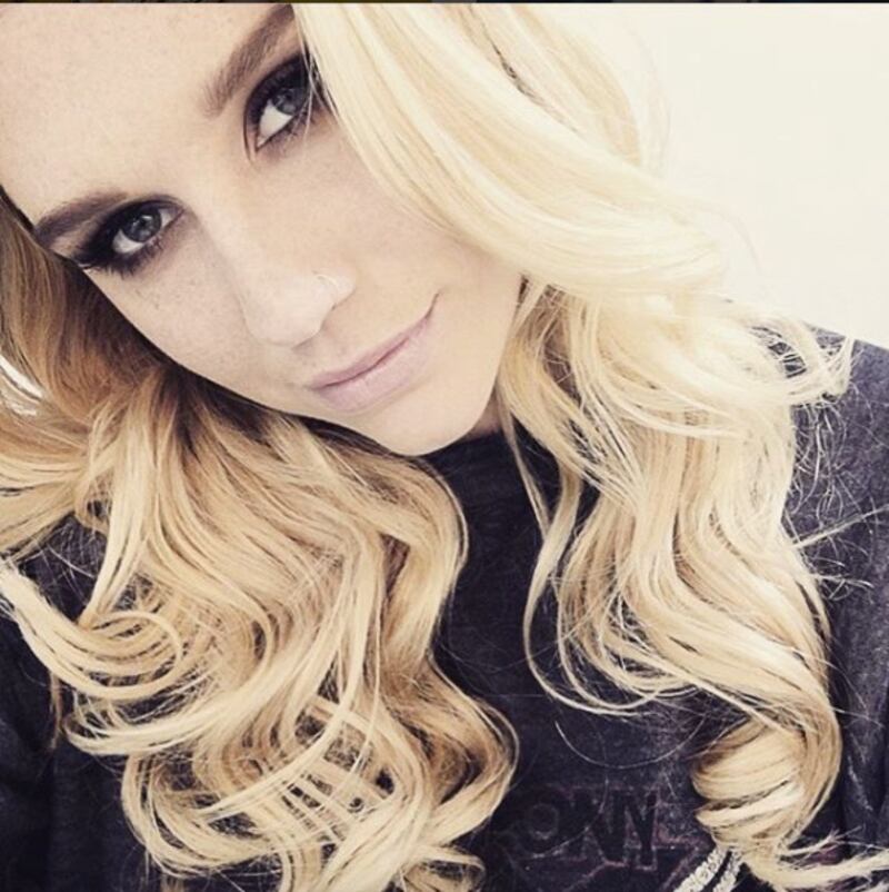 L'appello di Kesha alle donne: "Se subite abusi perlate" 10