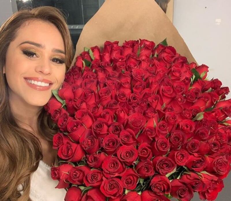  Yanet Garcia, la sexy meteorina 8
