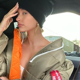 Hailey Baldwin, le immagini sexy 2