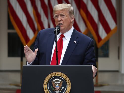 È scontro sull'esercito. Frenata del Pentagono. Ma Trump non gradisce
