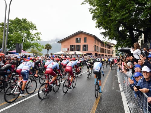 Giro d'Italia, 16a tappa: trionfa Ciccone sul Mortirolo. Carapaz resiste in Rosa
