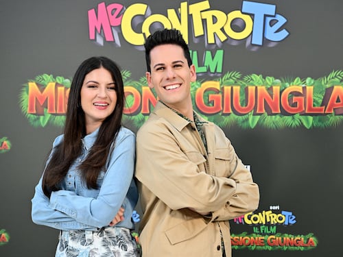 Troppo commerciale, stop al sito Me contro Te