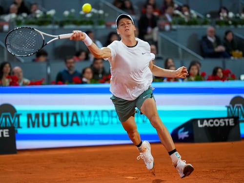 Eccellente Sinner, batte Khachanov in tre set e va ai quarti degli Atp di Madrid