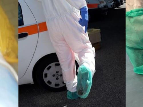 Buste di plastica al posto dei calzari, così assistiamo i pazienti Covid