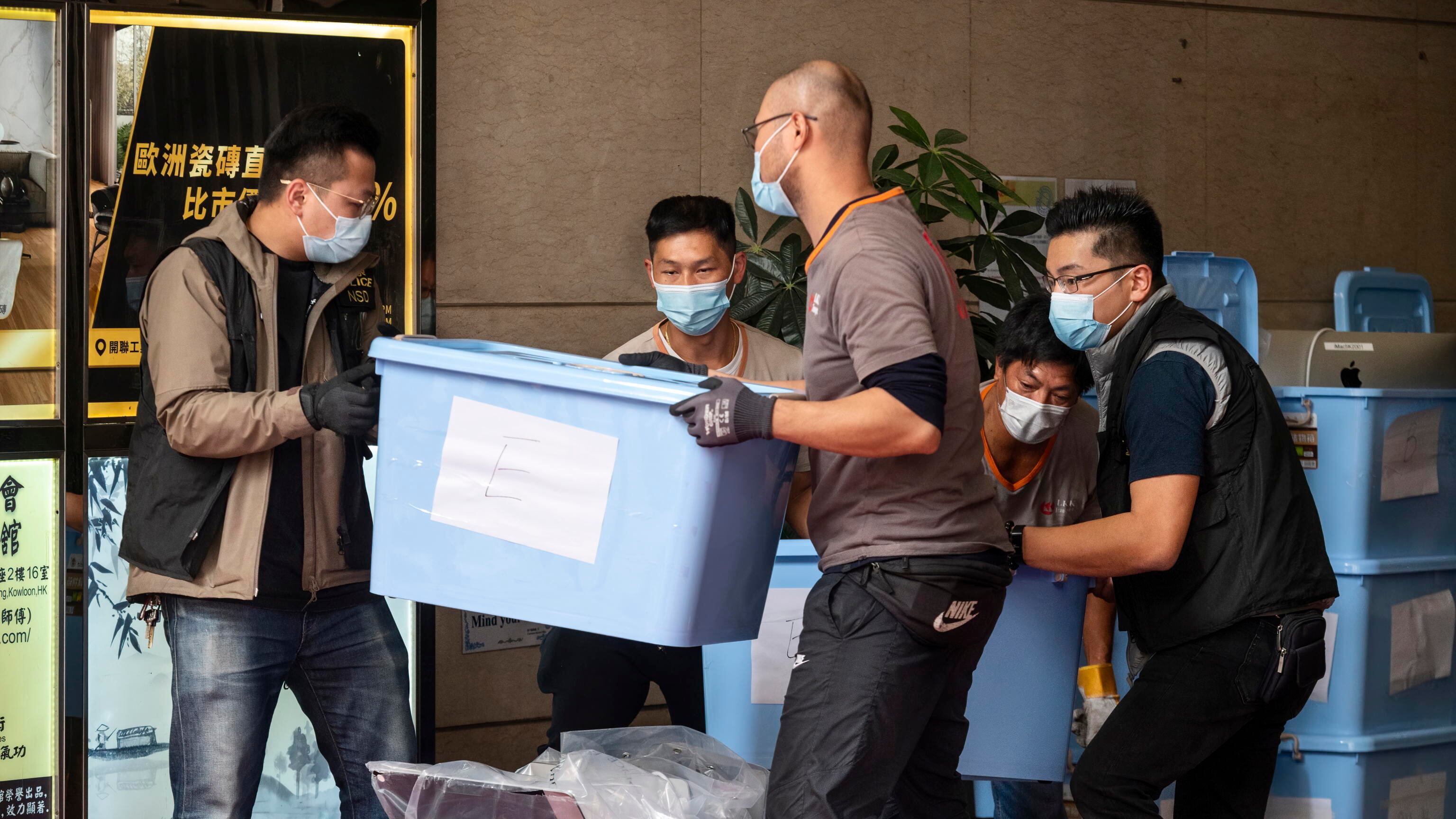 Hong Kong, nuova stretta sull'informazione. Chiude il sito indipendente "Citizen News"