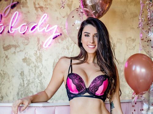 Gf 16, Valentina Vignali svela i suoi guadagni da influencer per ogni post su Instagram
