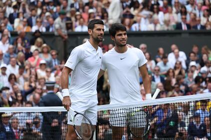Wimbledon, Alcaraz supera in 5 set Djokovic: le immagini più belle della finale 2