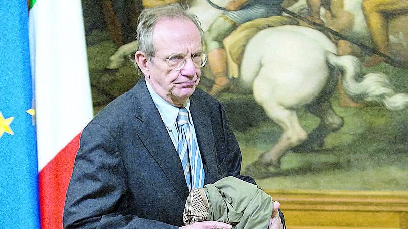 Padoan, il giorno più lungo Slalom tra agguati e siluri