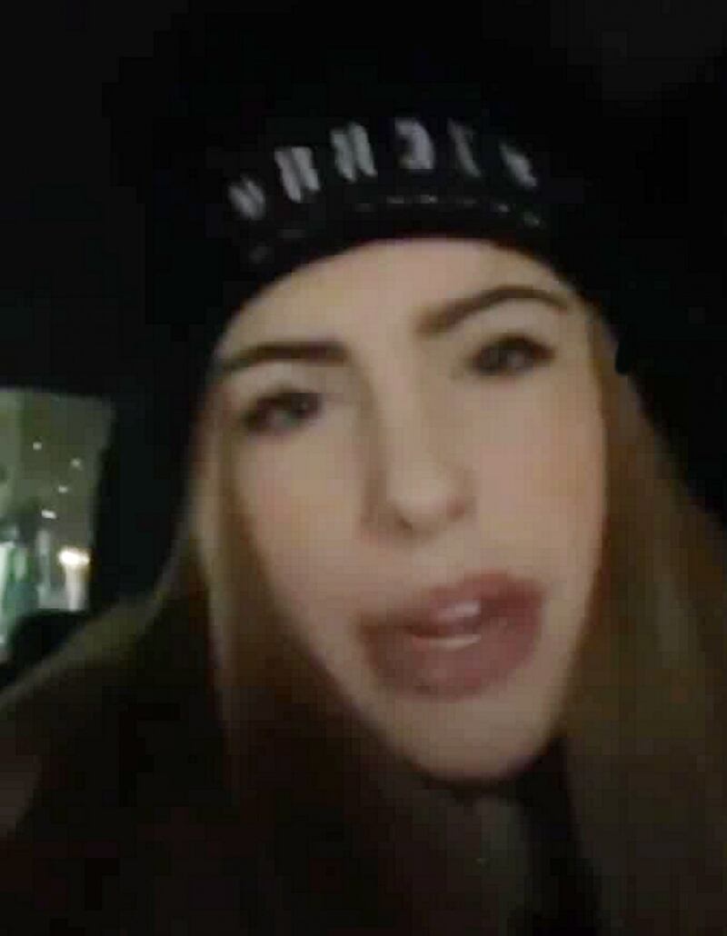 L'influencer con l'auto in piazza Duomo 5