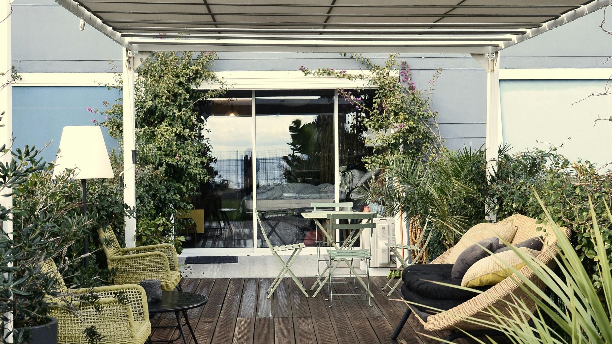 Pergotenda su balcone o terrazzo: quando il condominio può dire no