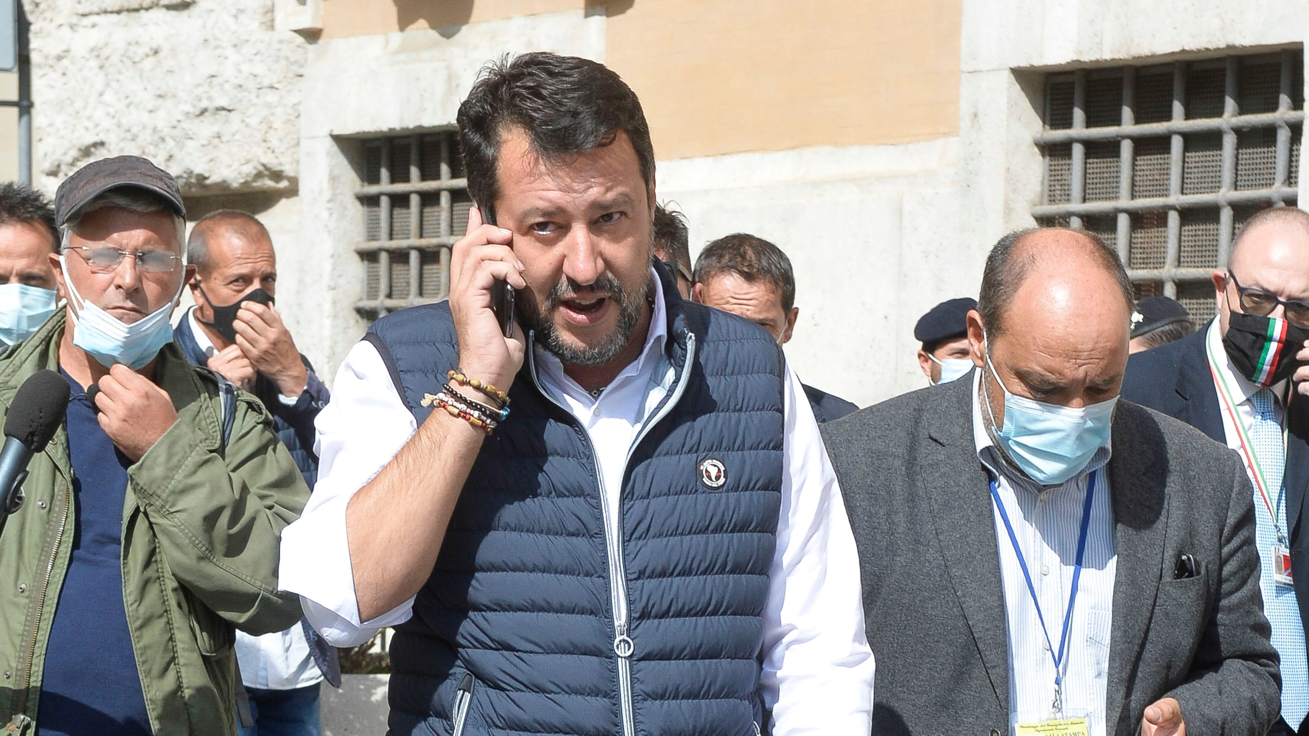 "Prosciogliere Salvini" Per i pm non c'è reato, accolta la tesi difensiva