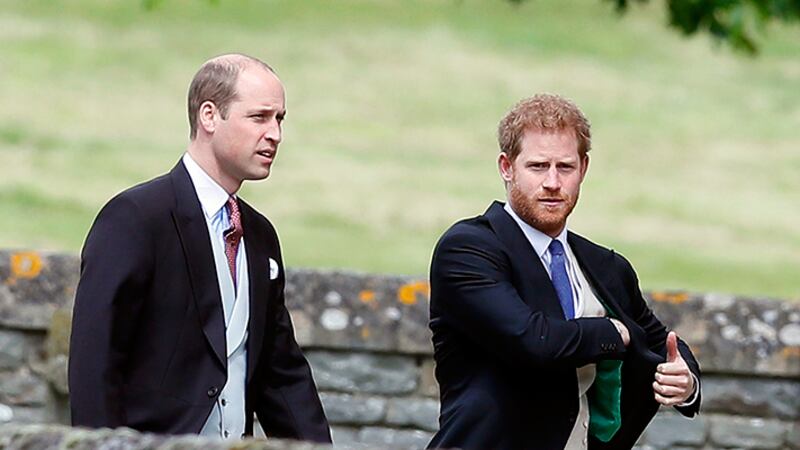 "È arrogante e anche cafone...". Scoppia la lite tra William e Harry
