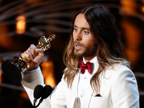 Jared Leto nella bufera: numerose donne lo accusano di abusi. Le rivelazioni