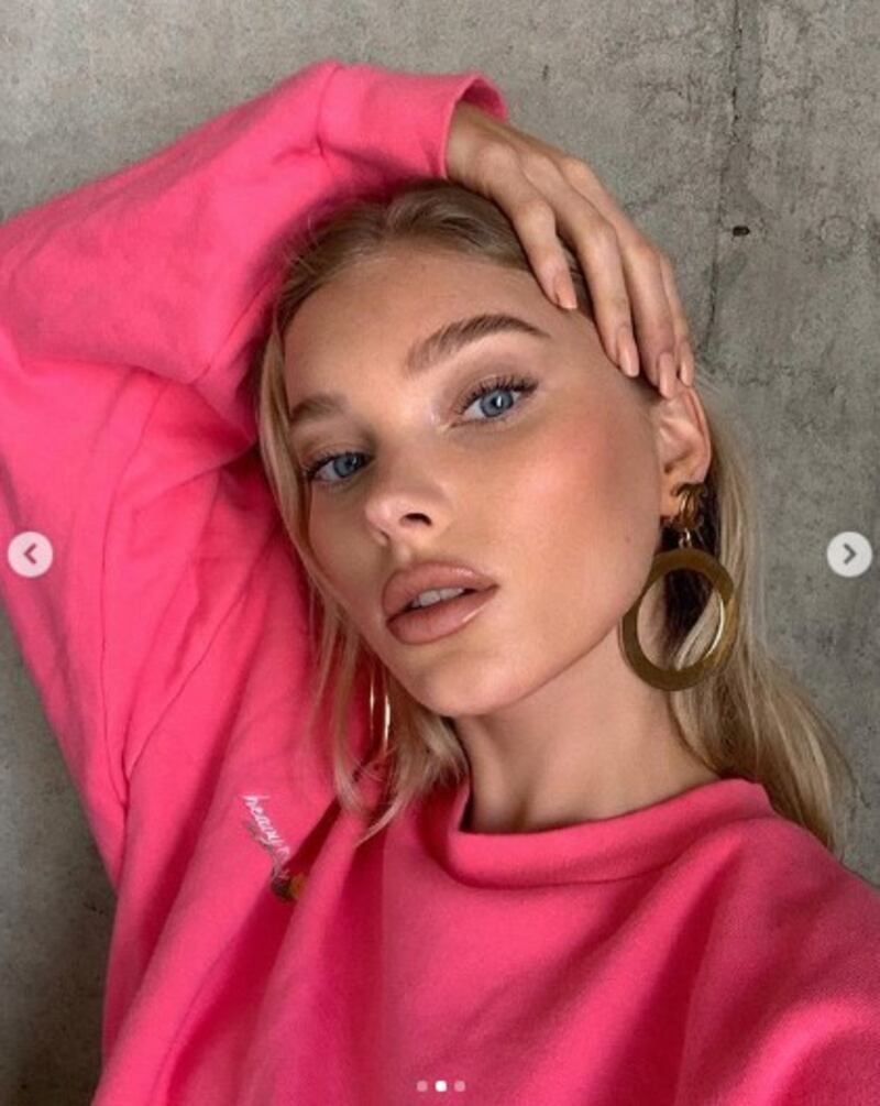 Elsa Hoskm le foto hot 8