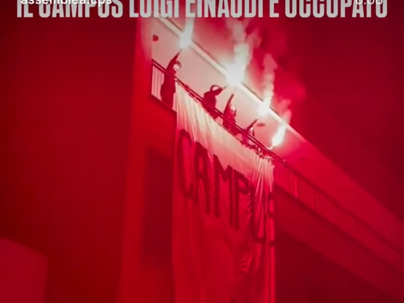 Askatasuna riparte dall’università: occupato il Campus Einaudi di Torino
