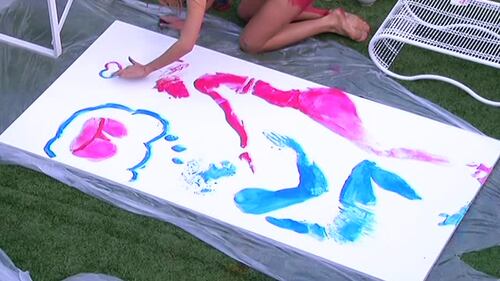 GF14: concorrenti a nudo col body imprinting 2