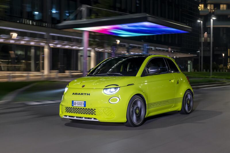 Abarth 500e 20