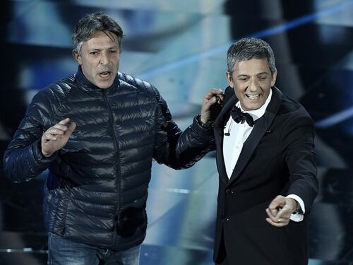 Sanremo, un intruso sul palco dell'Ariston
