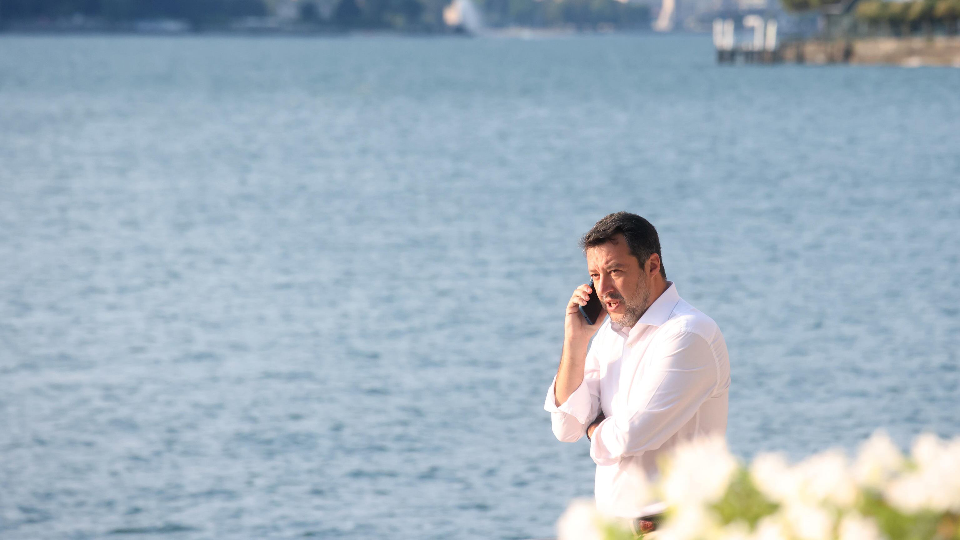 "Un ministero a Milano". La sfida di Salvini che fa irritare il Pd