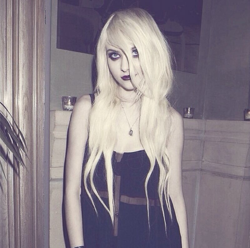 Taylor Momsen, da Gossip Girl alla musica dark 5