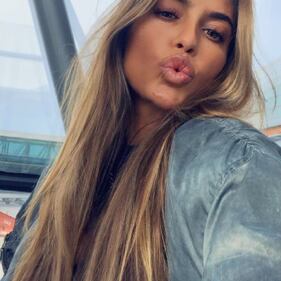 Philine Roepstorff hot su Instagram: gli scatti di lady Bendtner 4