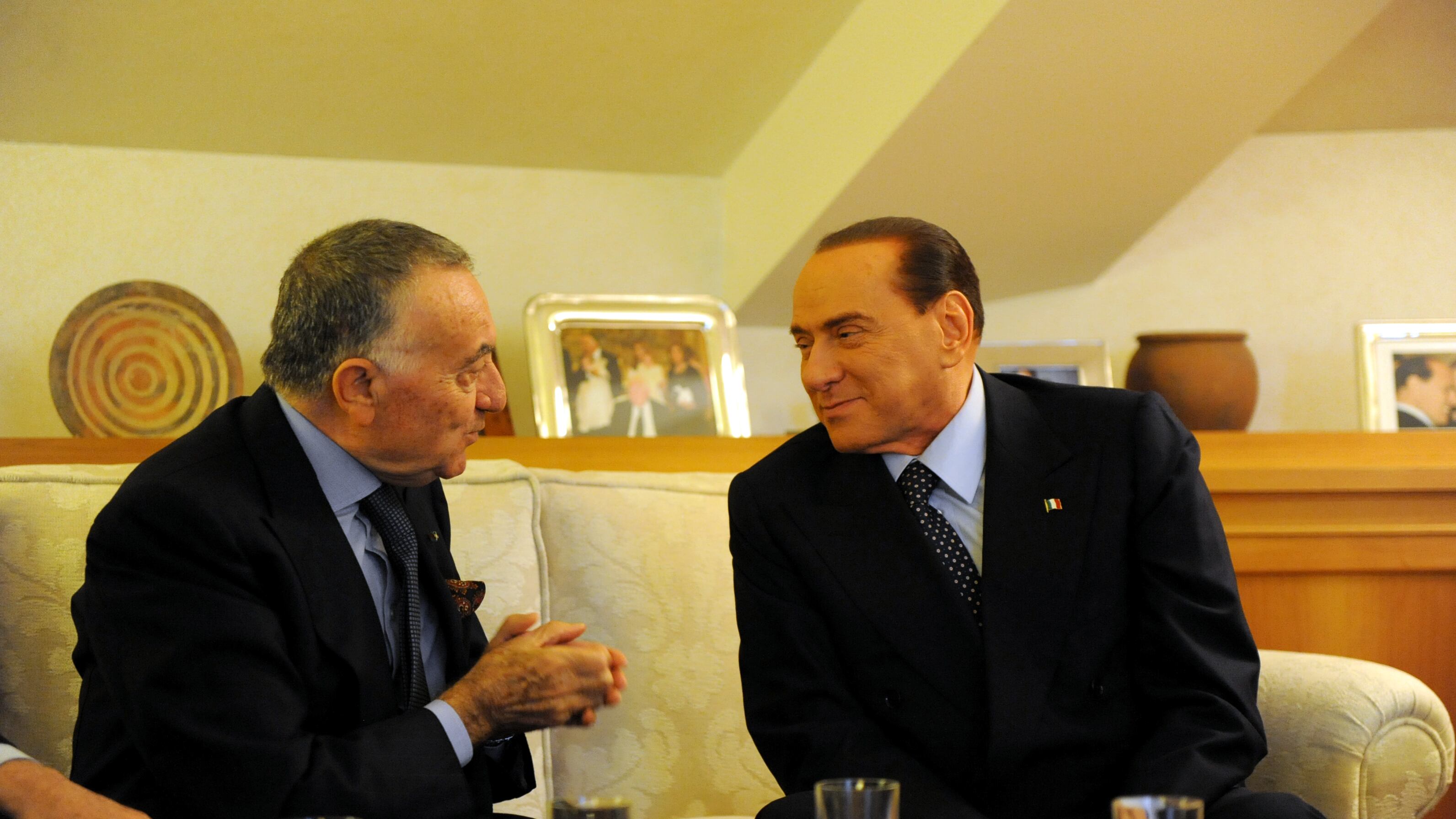 La ricetta fiscale del Cavaliere: via l'Imu, due sole aliquote Irpef