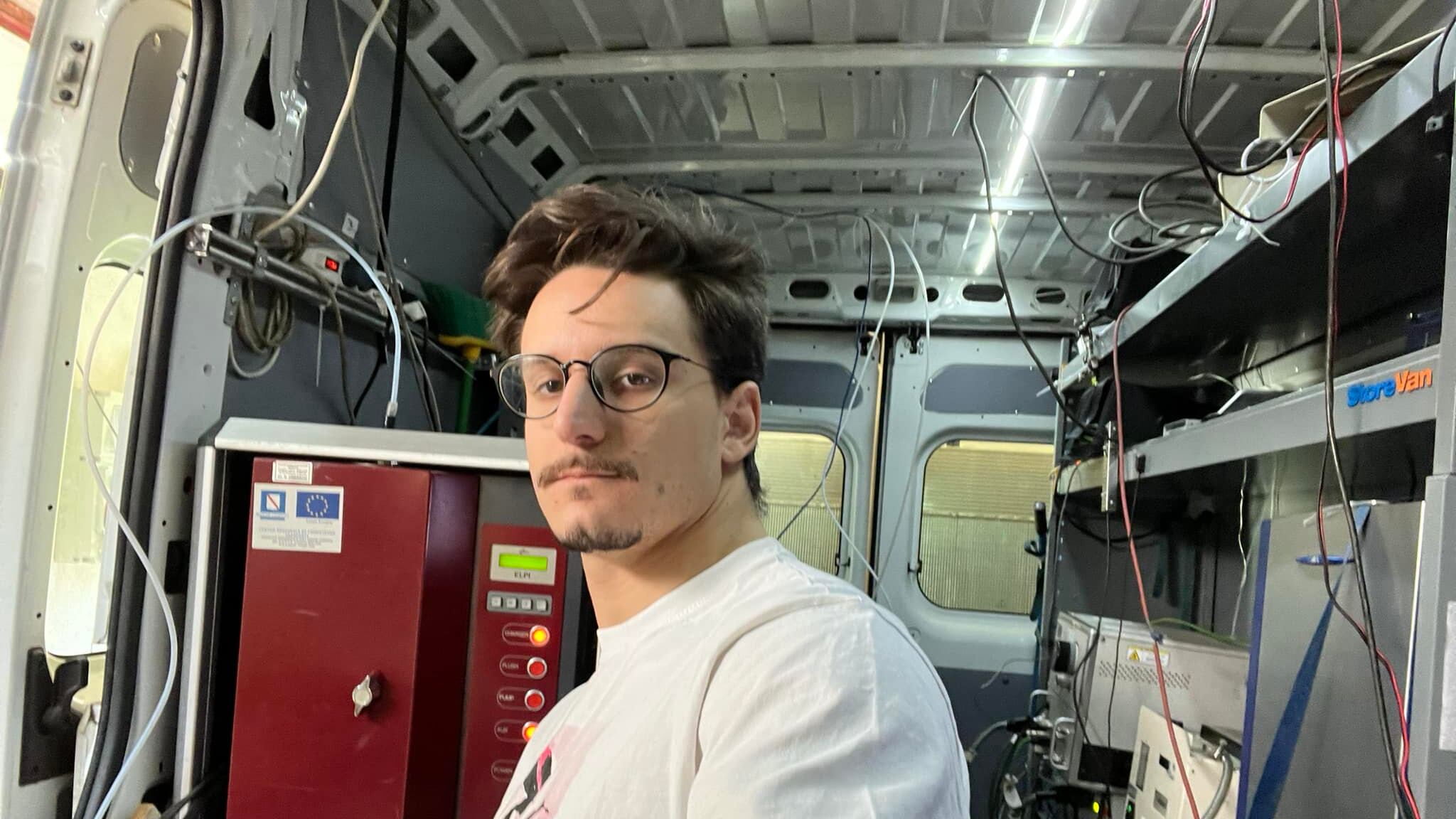 Auto esplosa a Napoli, dopo la ricercatrice muore anche il giovane tirocinante
