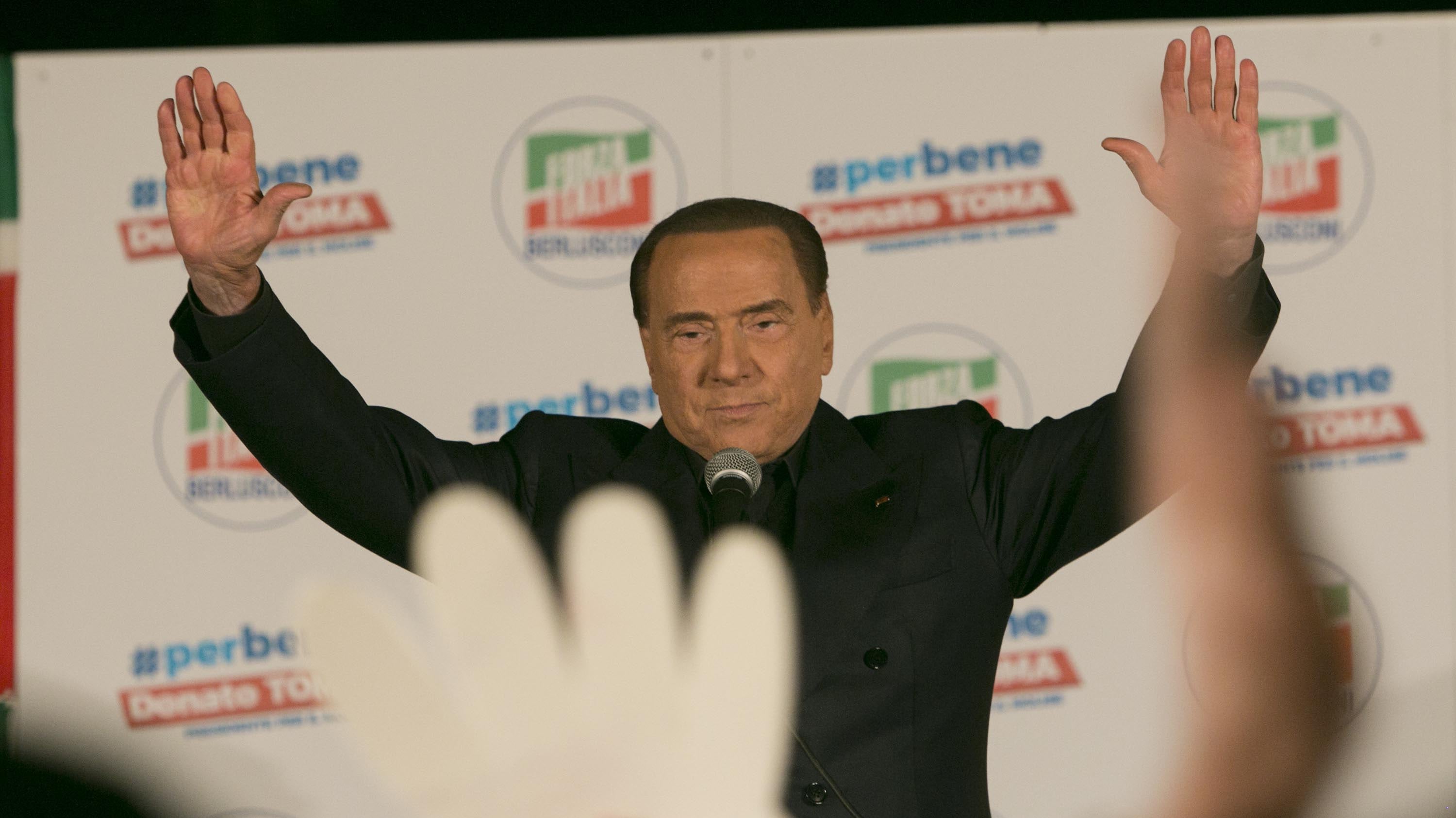 Silvio Berlusconi: "Il centrodestra è unito. Nessun contatto col Pd"