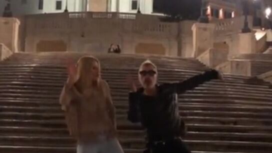 Michelle Hunziker balla con Gianluca Vacchi