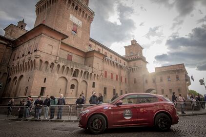 La mille miglia passa da Ferrara 7