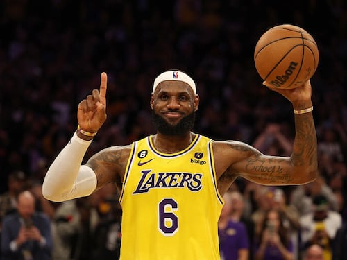 Enigma LeBron tra ultimo anello e canto del cigno