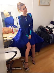 Paola Caruso, scollatura hot su Instagram 4