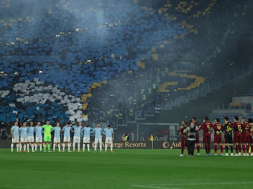 Il "silenzio" all'Olimpico per Agroppi? Coi tifosi che insultano e rumoreggiano dagli spalti
