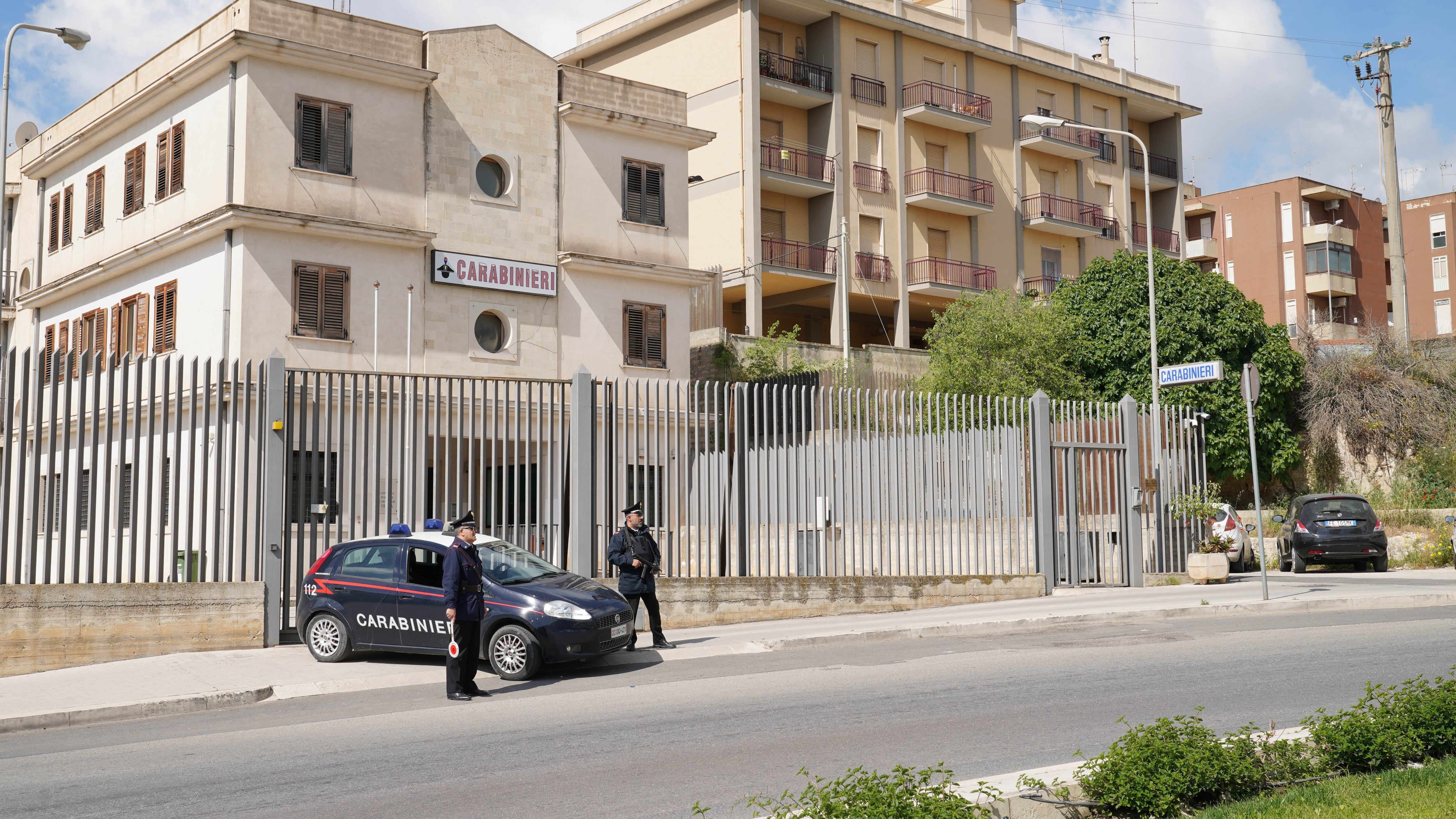 Strade deserte per la quarantena, tre romeni sorpresi a svaligiare villette