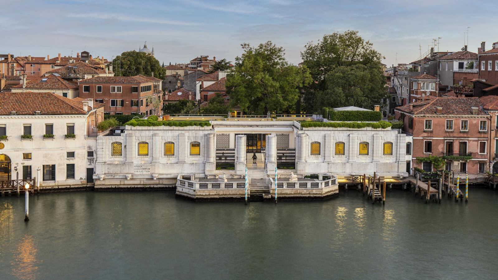 Il “cerchio magico” di Marina Apollonio