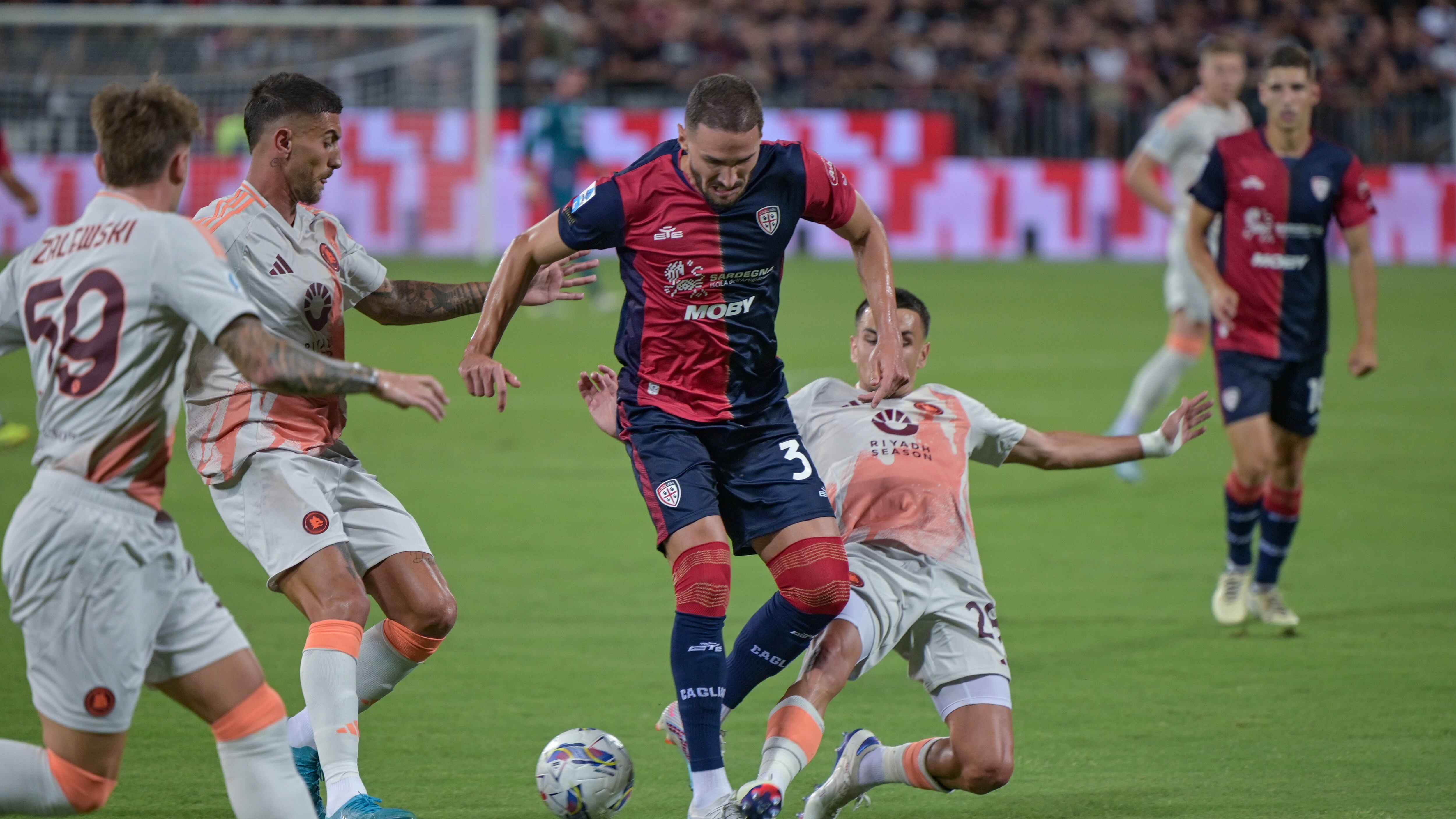 Cagliari-Roma, poche emozioni e traverse: finisce 0-0