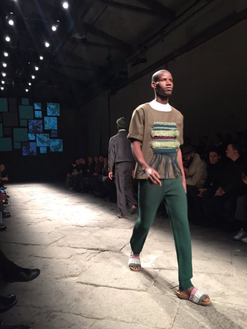 Pitti Uomo, profughi in passerella 10