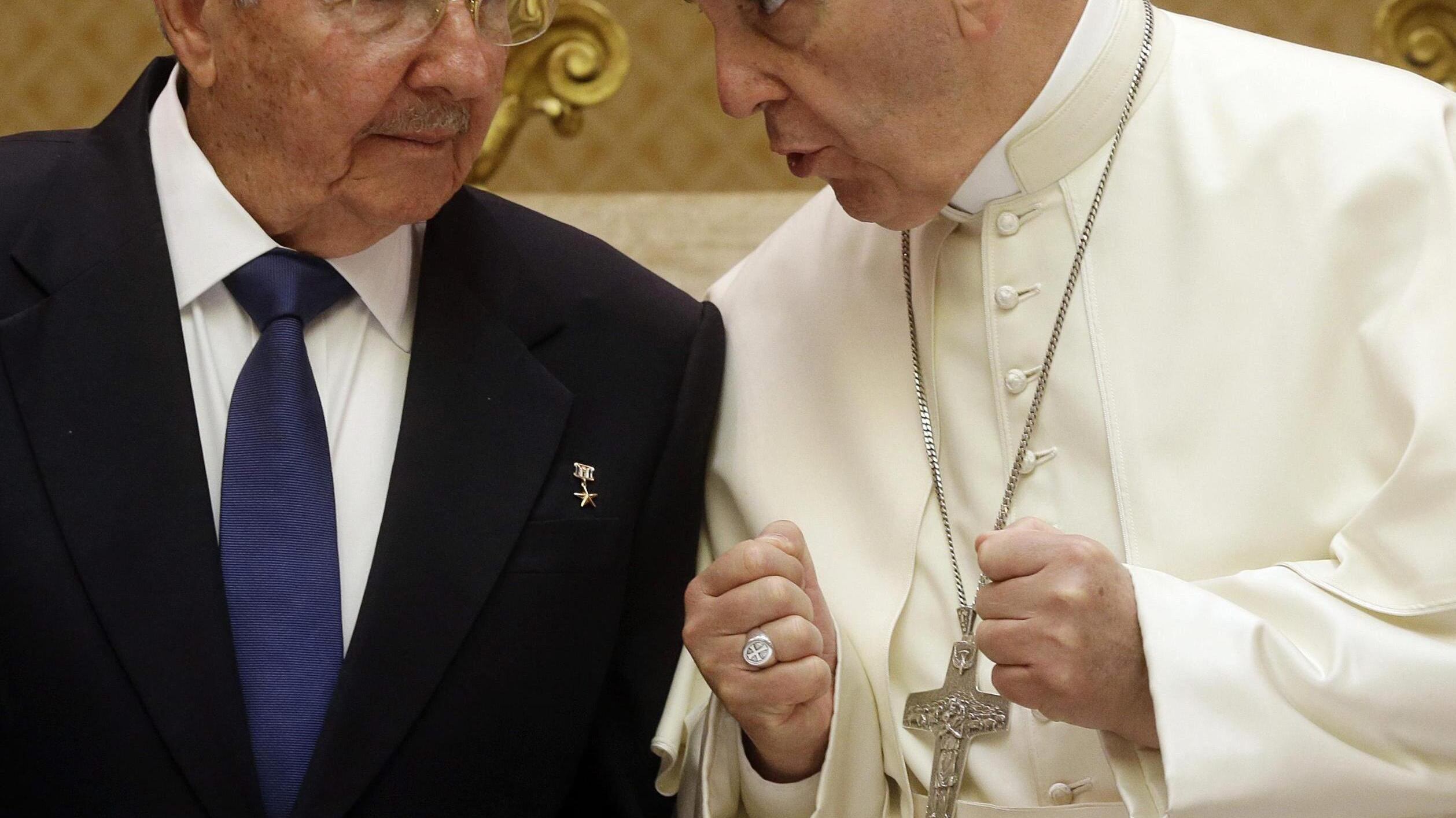 Castro vede il Papa «Con Francesco tornerei cattolico»