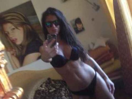 Antonella Mosetti choc: "Vorrei fare sesso almeno 10 volte a settimana"