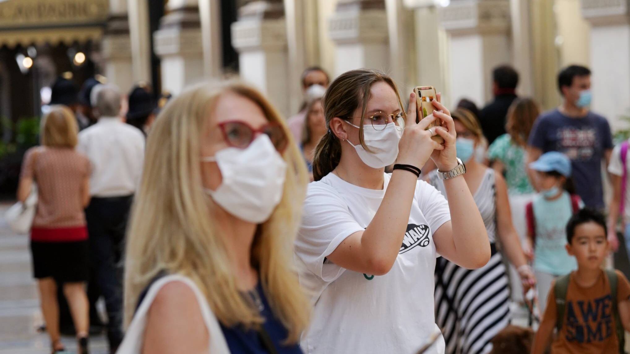 Mascherine all'aperto e Green pass negli uffici pubblici: ecco cosa cambia in Sicilia