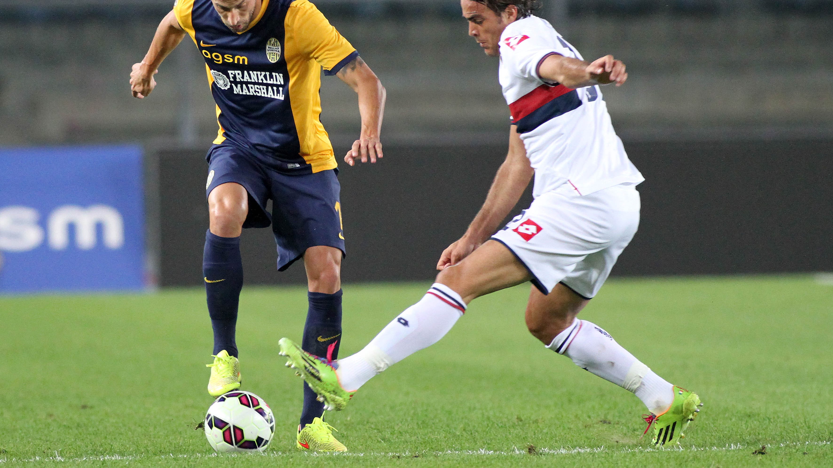 Matri spaventa il Verona, il solito Ionita lo salva. La Samp liquida il Chievo e vola