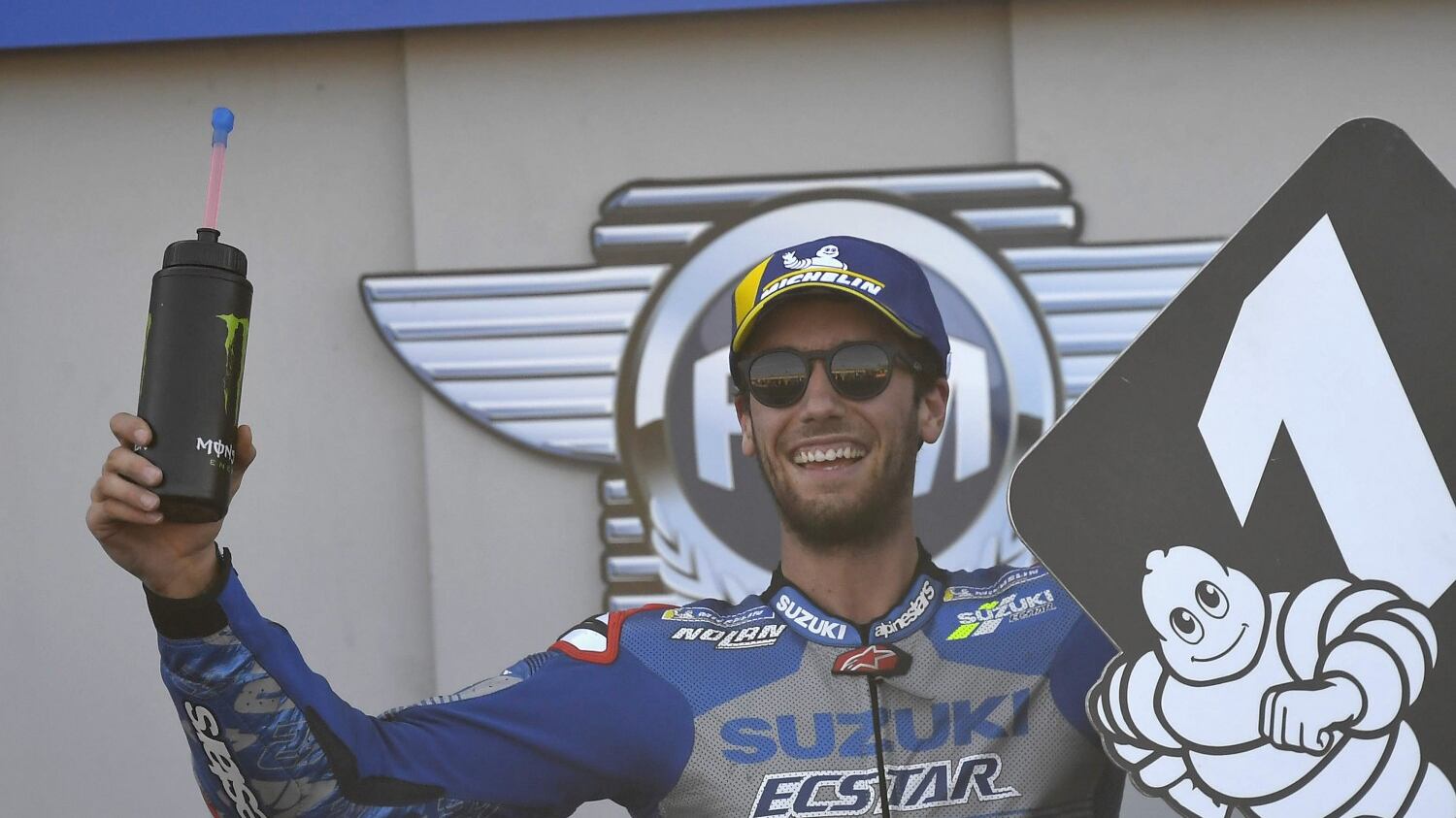 Pazza MotoGp: vince Rins, Mir leader