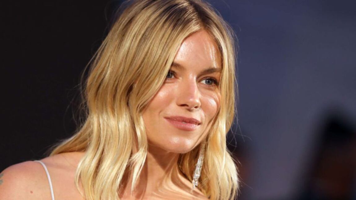 "La mia storia d’amore con Jude Law? Non era il momento giusto". Sienna Miller si rivela fra amore e lavoro