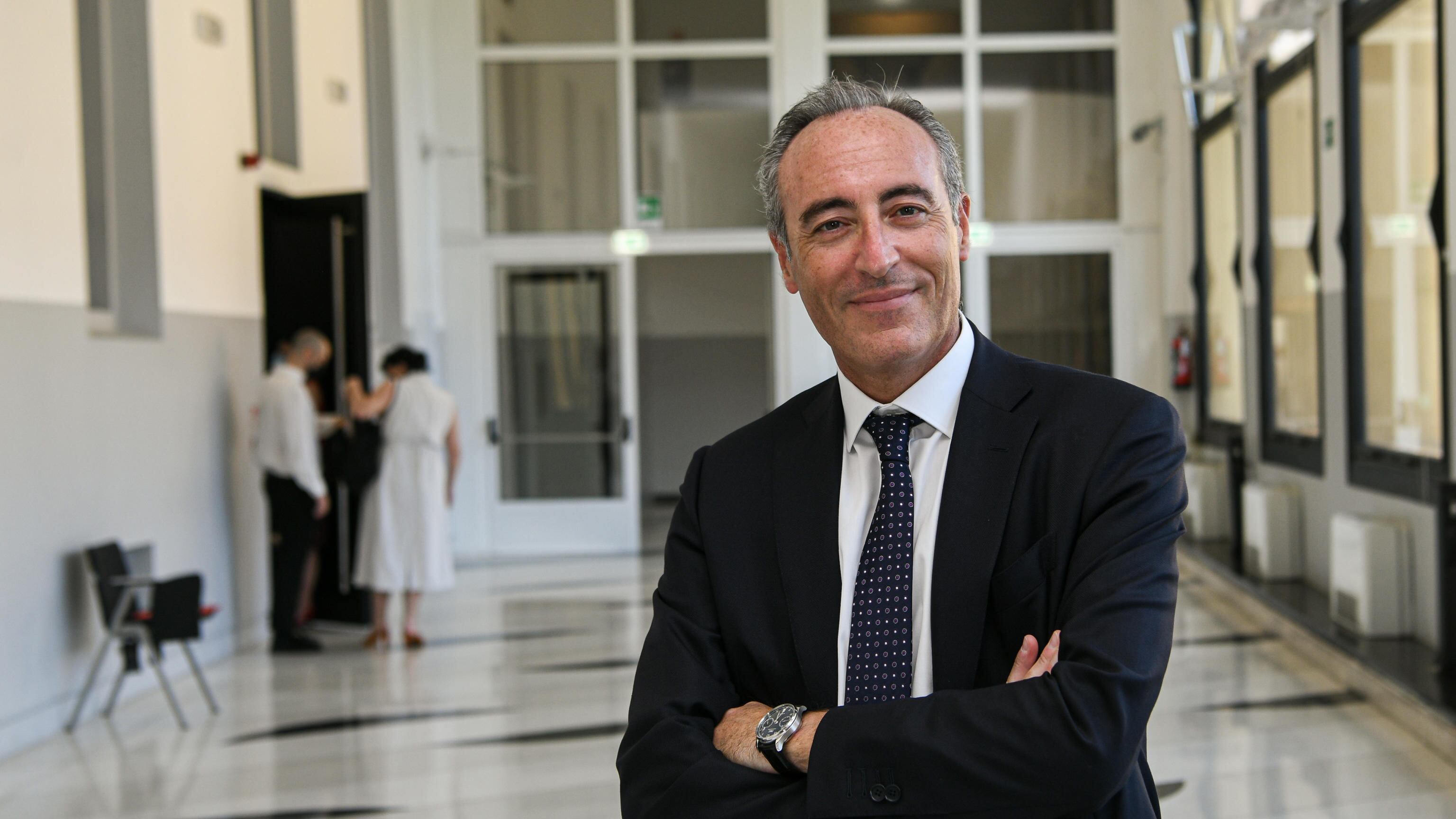 "La Rosa camuna al chirurgo Baruffaldi che opera i ragazzi"